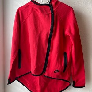 NIKE TECH FLEECE S Cape Red Hoodie Symmetrical